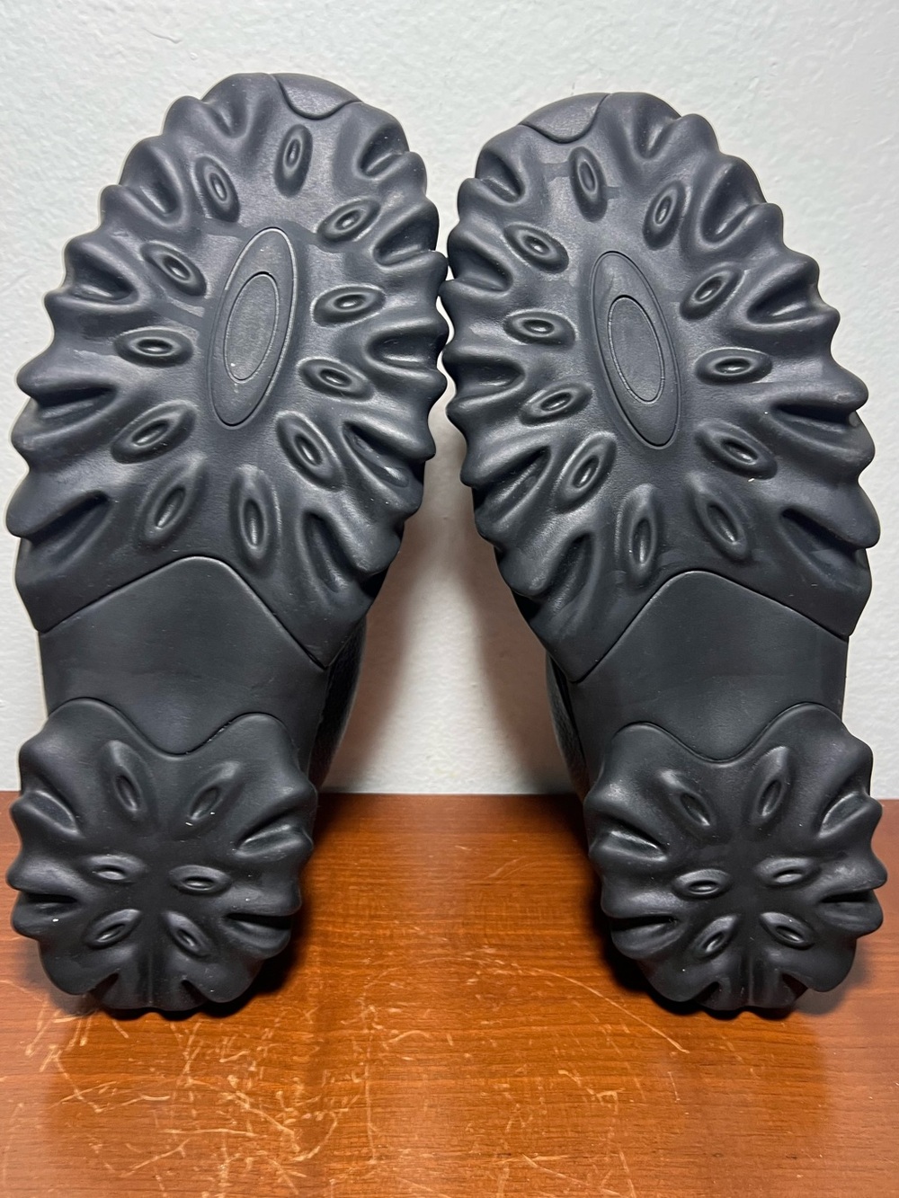 Brand new Brain Dead x Oakley Factory Team Full Grain Leather Chop Saw Size 10.5 - Picture 9 of 11